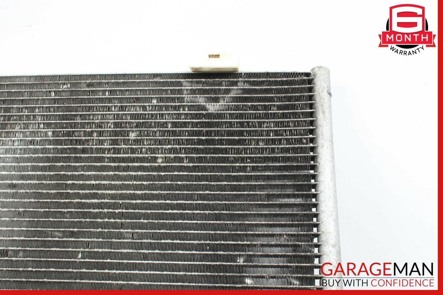 98-02 Mercedes W210 E320 Behr Engine Cooling Radiator Assembly 2105001203 OEM