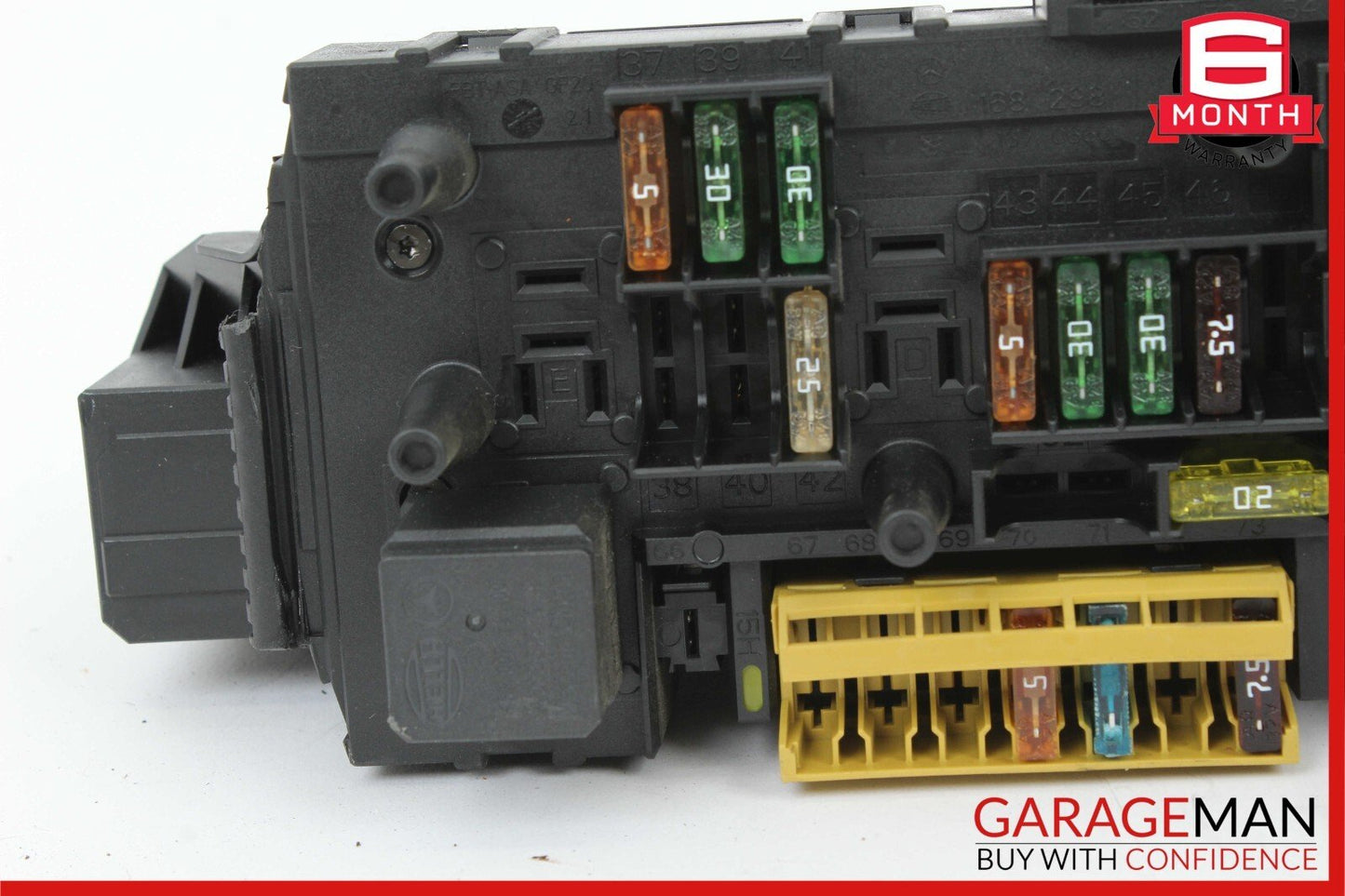 12-14 Mercedes W204 C250 C300 C63 AMG Rear SAM Module Relay Fuse Box Assembly