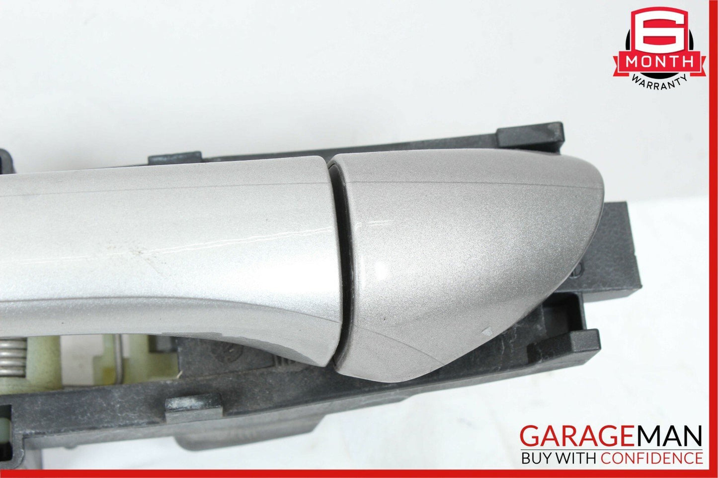 01-07 Mercedes W203 C230 Front Right Passenger Side Exterior Door Handle  OEM