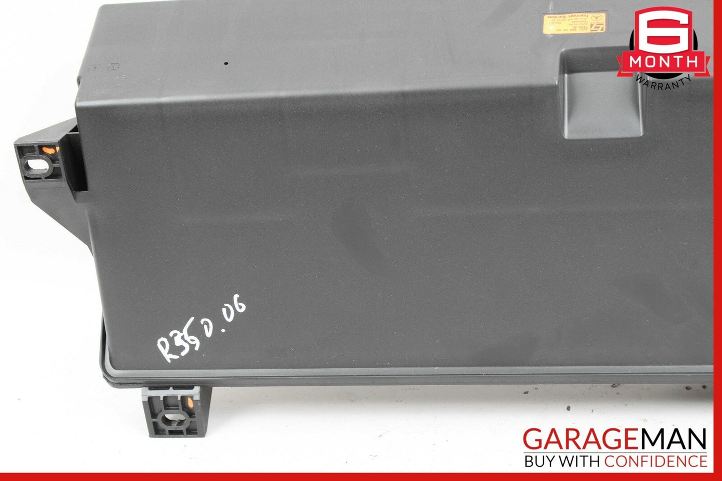 06-08 Mercedes W251 R350 R500 Rear Trunk Subwoofer Speaker 2518200002 OEM