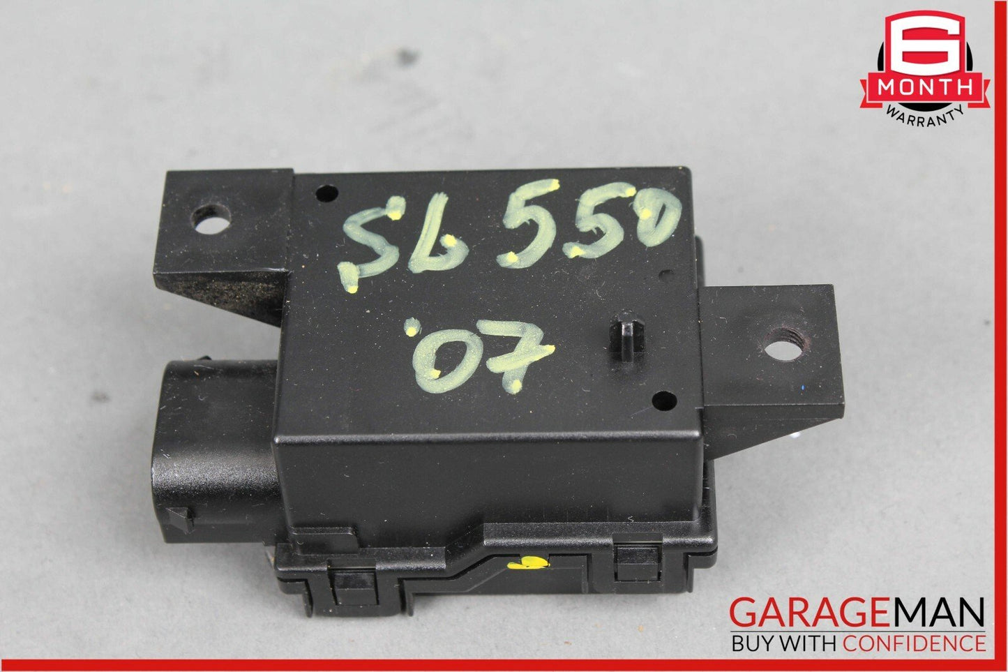 Mercedes R230 SL550 CL550 CL500 Seat Belt Seatbelt Tension Sensor Module OEM