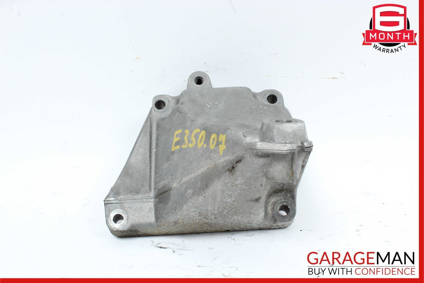 05-11 Mercedes W211 E350 SLK280 CLS550 Right Side Engine Motor Mount Bracket OEM