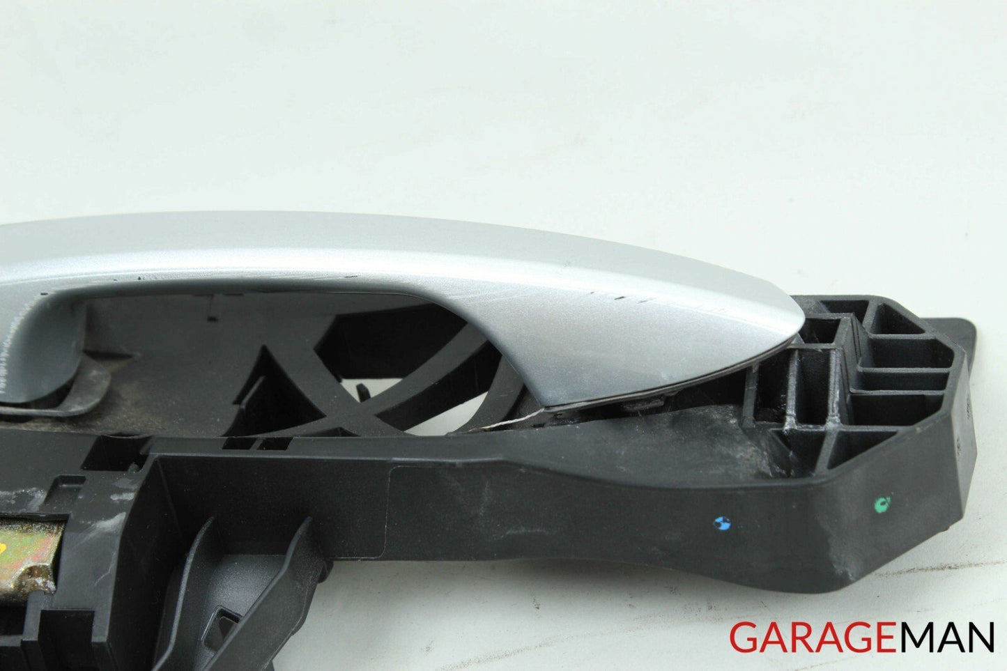 07-13 Mercedes W221 S550 S65 Front Right Passenger Side Exterior Door Handle OEM