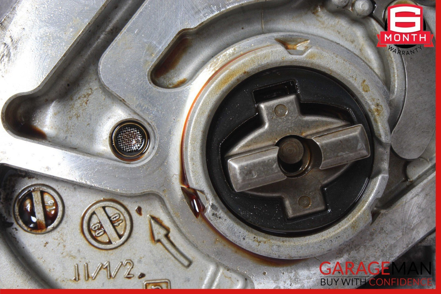 15-20 Mercedes W205 C300 SLC300 M274 Engine Vacuum Pump 2701800901 OEM
