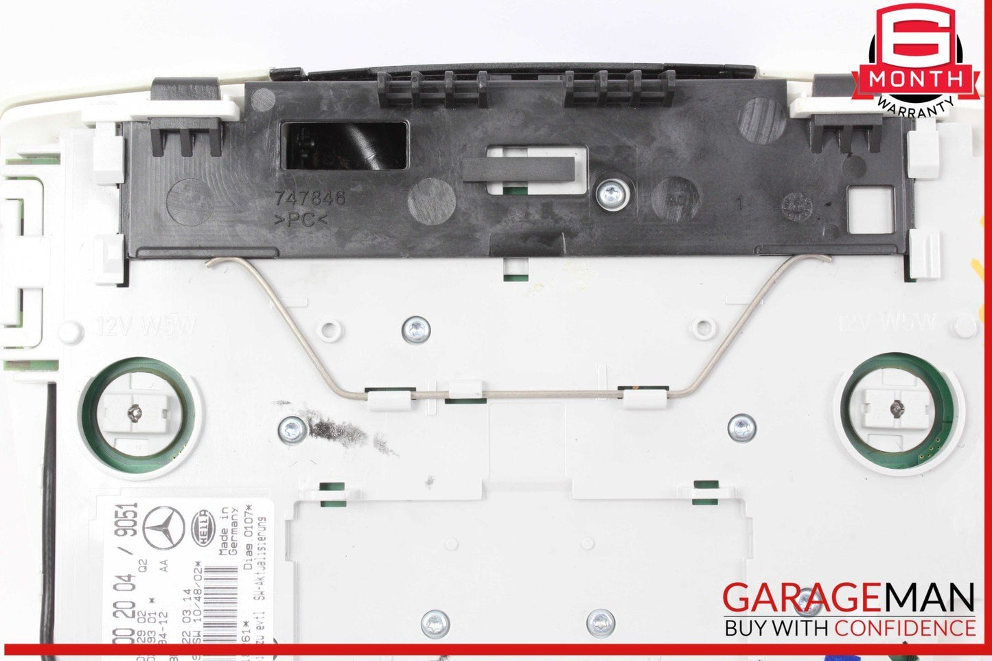 08-14 Mercedes W204 C250 CGI C63 AMG Overhead Dome Light Lamp 2049002004 OEM
