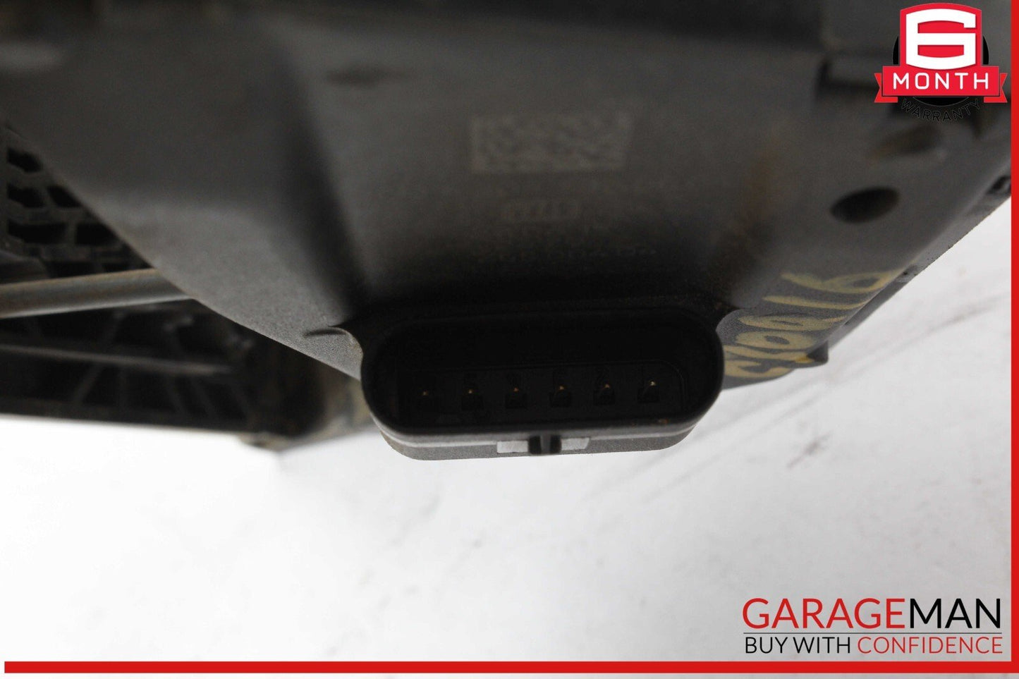 15-20 Mercedes W205 C300 Gas Throttle Accelerator Pedal 2053000004 OEM