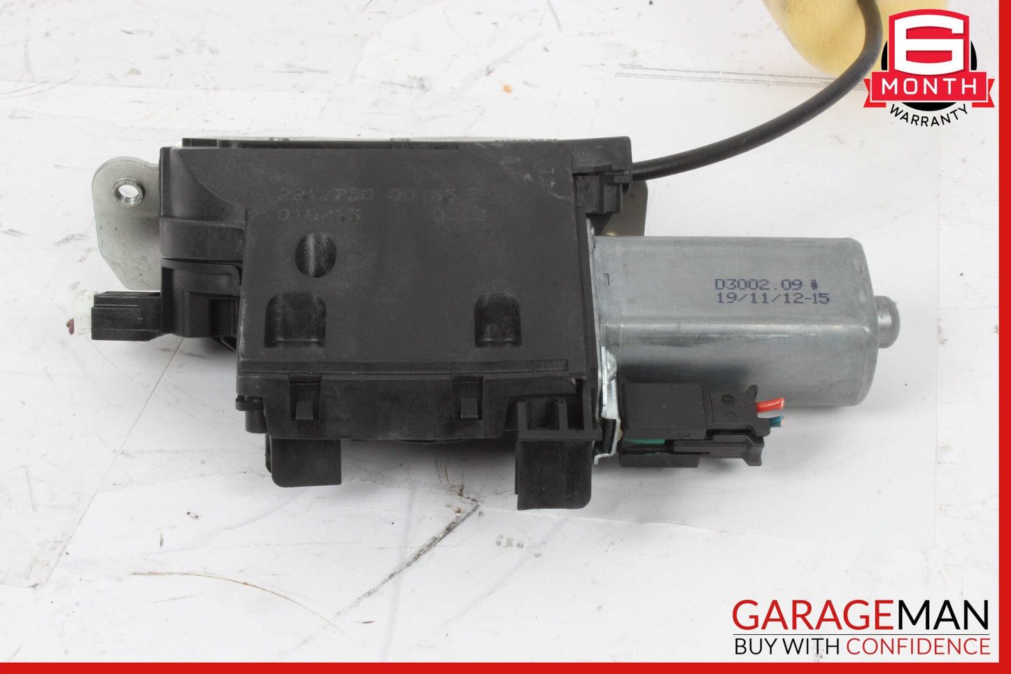 07-14 Mercedes W216 S550 CL550 Rear Trunk Lid Latch Lock Actuator 2217500085 OEM