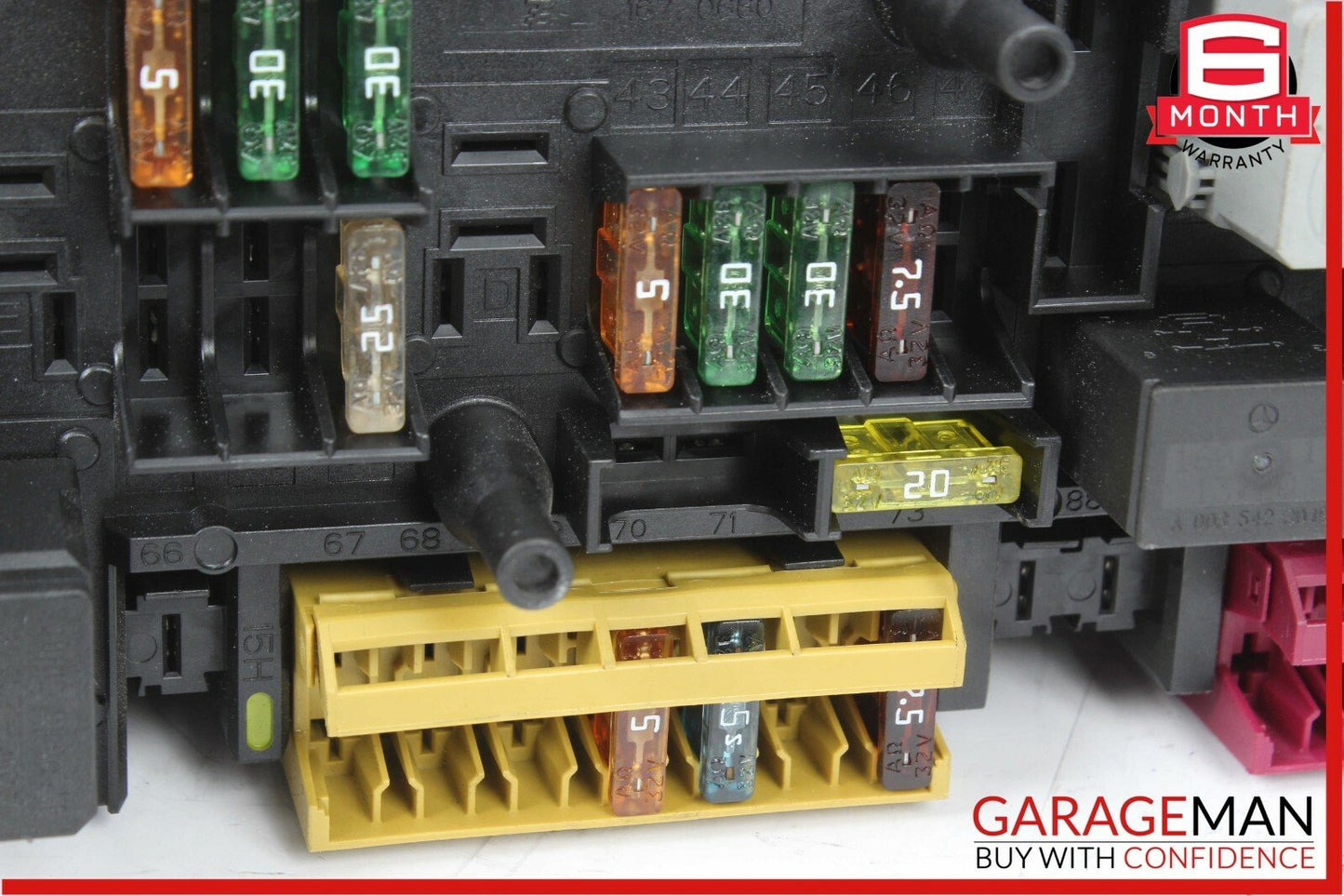 12-14 Mercedes W204 C250 C63 AMG Rear SAM Fuse Box Relay Module Assembly