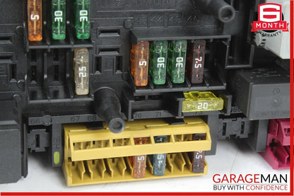 12-14 Mercedes W204 C250 C63 AMG Rear SAM Fuse Box Relay Module Assembly