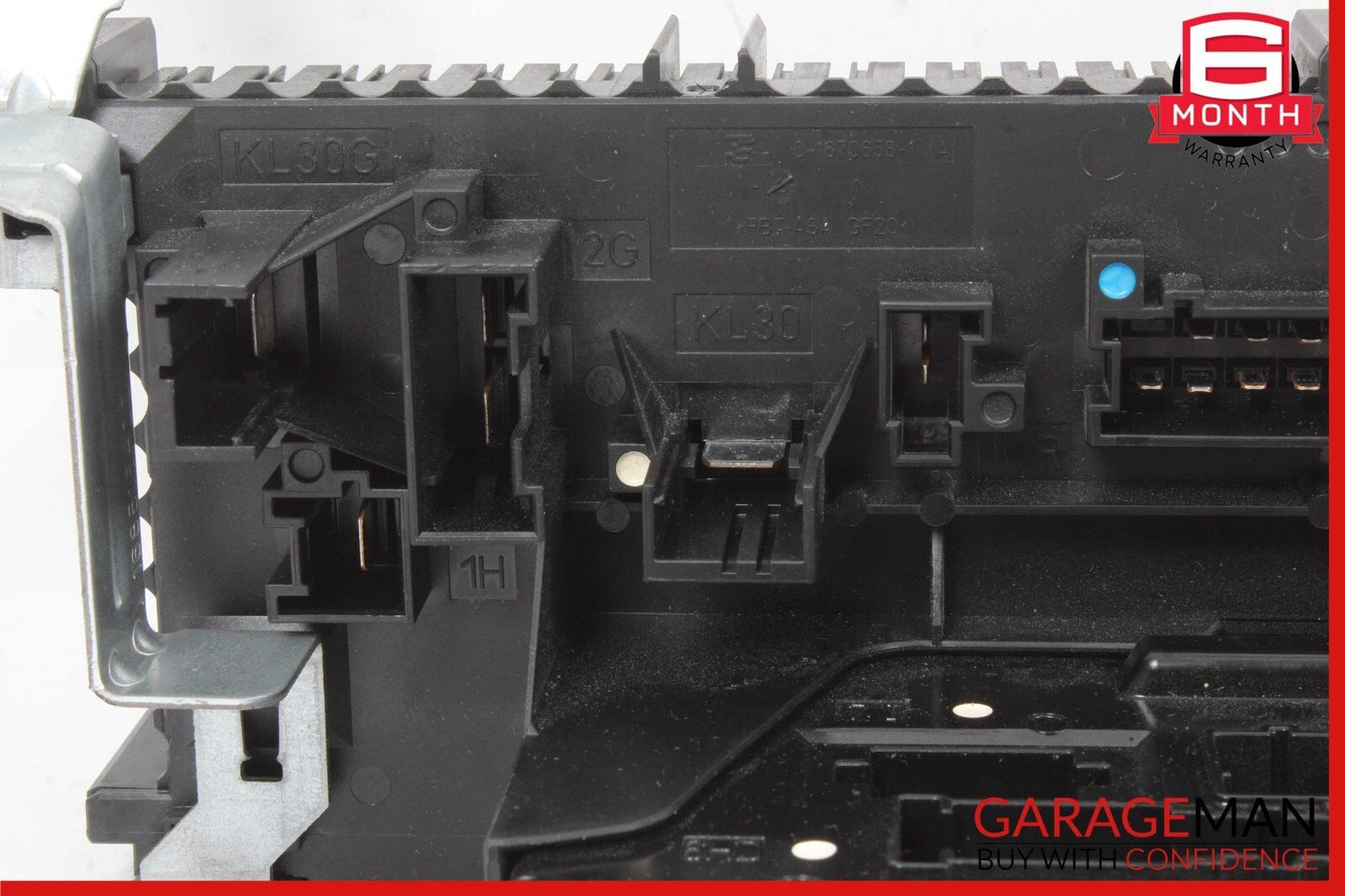 12-14 Mercedes W204 C250 C300 C350 Rear SAM Module Relay Fuse Box 2049060205 OEM