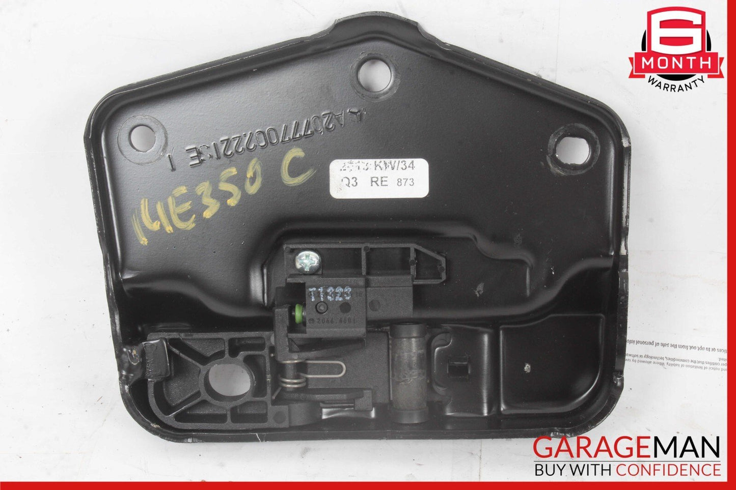 11-17 Mercedes W207 E350 E550 E400 Front Top Roof Lock Latch Cover Set of 2 OEM