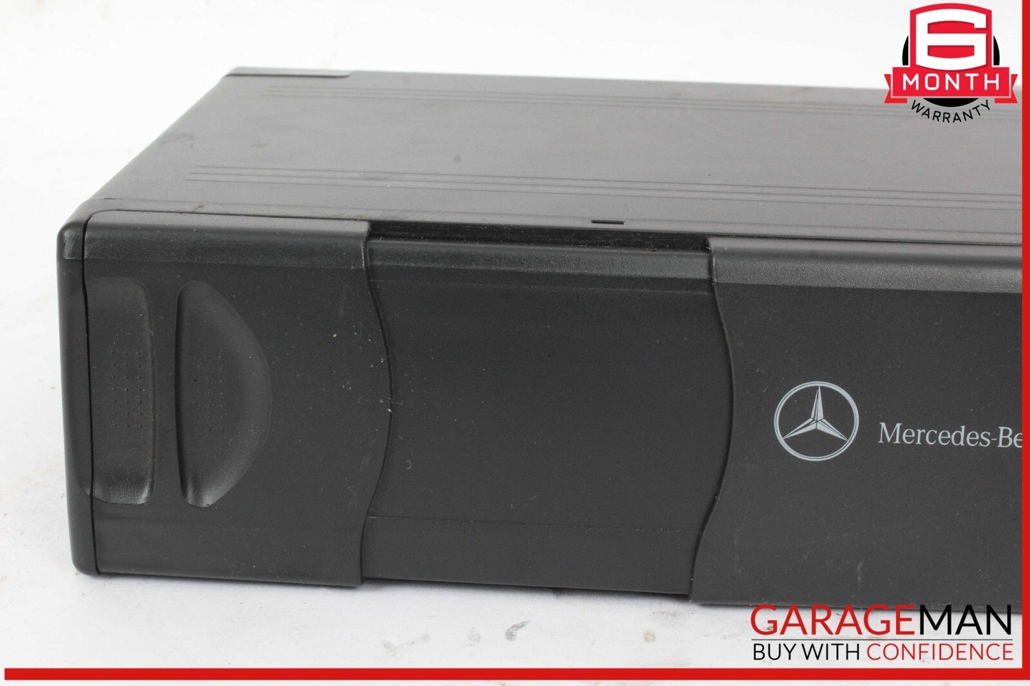 98-05 Mercedes ML320 ML500 6 Disc CD Changer w/ Magazine 1638203889 Genuine