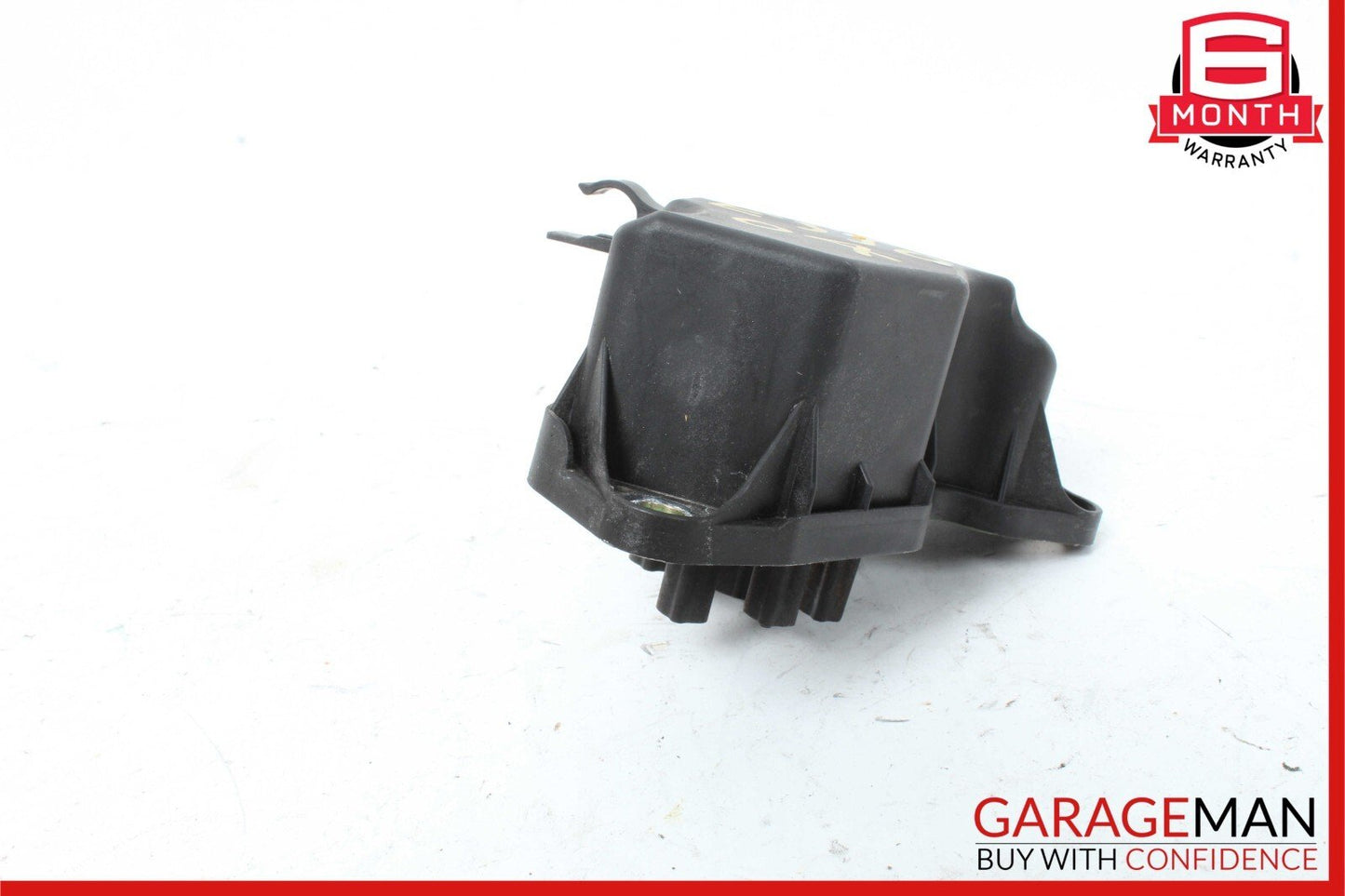 06-13 Mercedes GLK350 C300 E350 Engine Oil Separator Cover 2720160134
