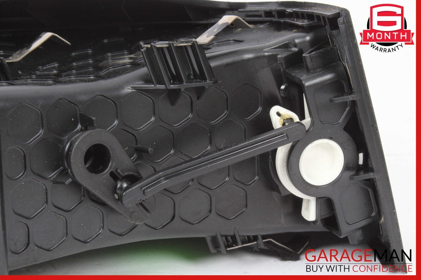 14-21 BMW i3 I01 Hybrid Front Right Passenger Side Air Heat Cooling Vent OEM