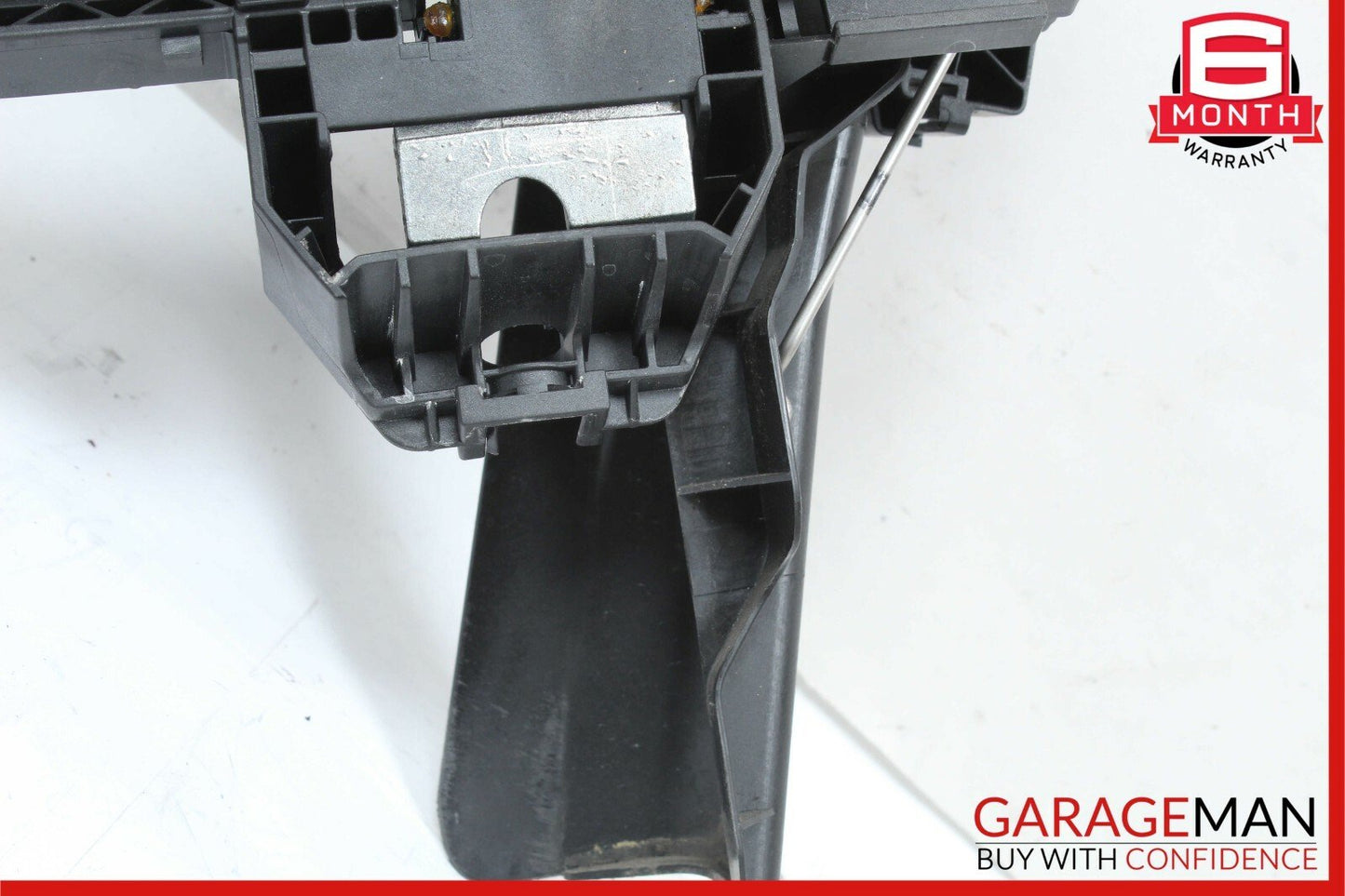 08-14 Mercedes W204 C250 C300 Front Left Side Exterior Door Handle Tenorite Gray