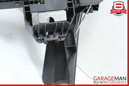 08-14 Mercedes W204 C250 C300 Front Left Side Exterior Door Handle Tenorite Gray