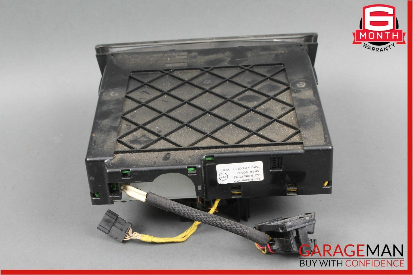 06-11 Mercedes W219 CLS500 Center Console Switch Control Unit OEM