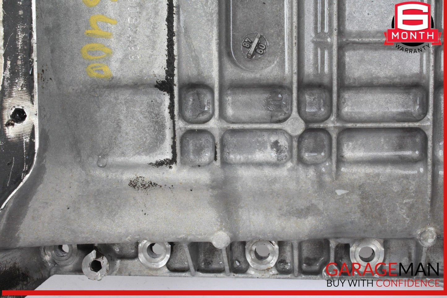 06-13 Mercedes W221 S400 Hybrid Engine Upper Oil Sump Baffle Pan 2720142002 OEM