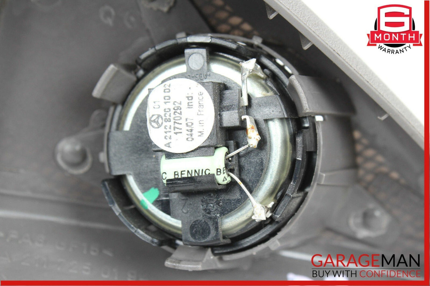 03-09 Mercedes W211 E320 E350 E500 Front Left Side Tweeter Speaker Cover Gray