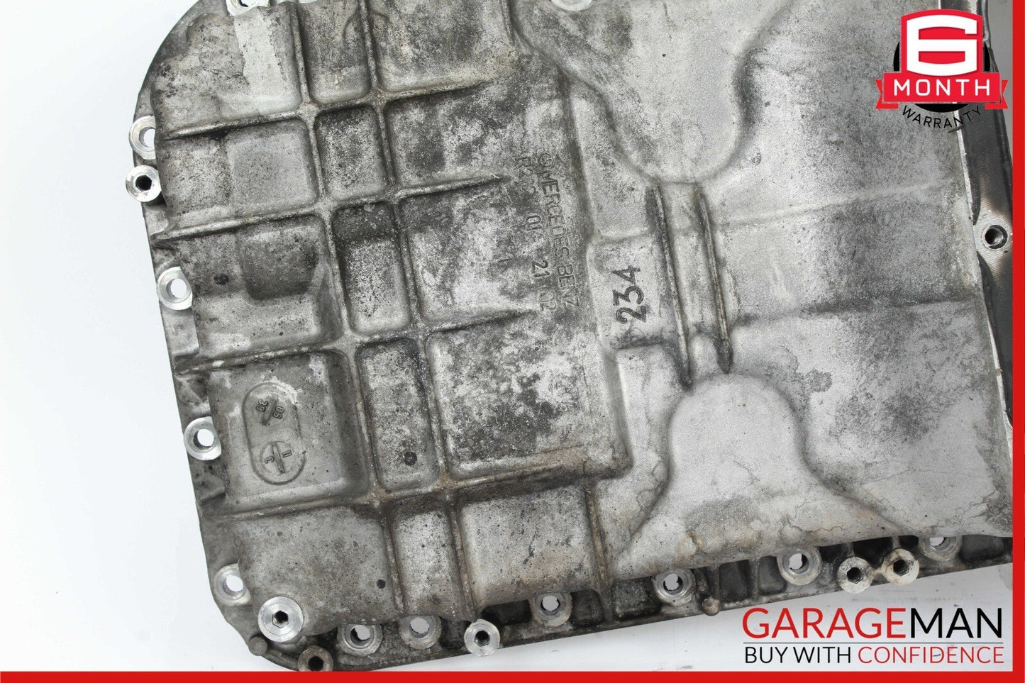 05-11 Mercedes W211 E350 C350 Engine Upper Oil Sump Baffle Pan 2720142102 OEM