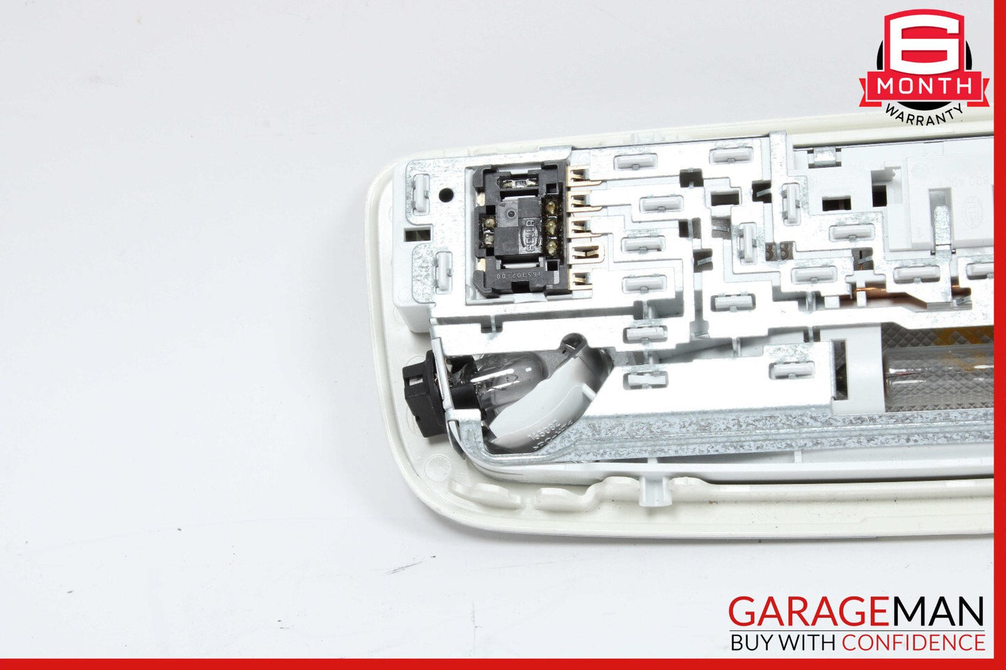08-21 Mercedes W204 C250 GLK350 Rear Overhead Dome Light Beige 2048204901 OEM