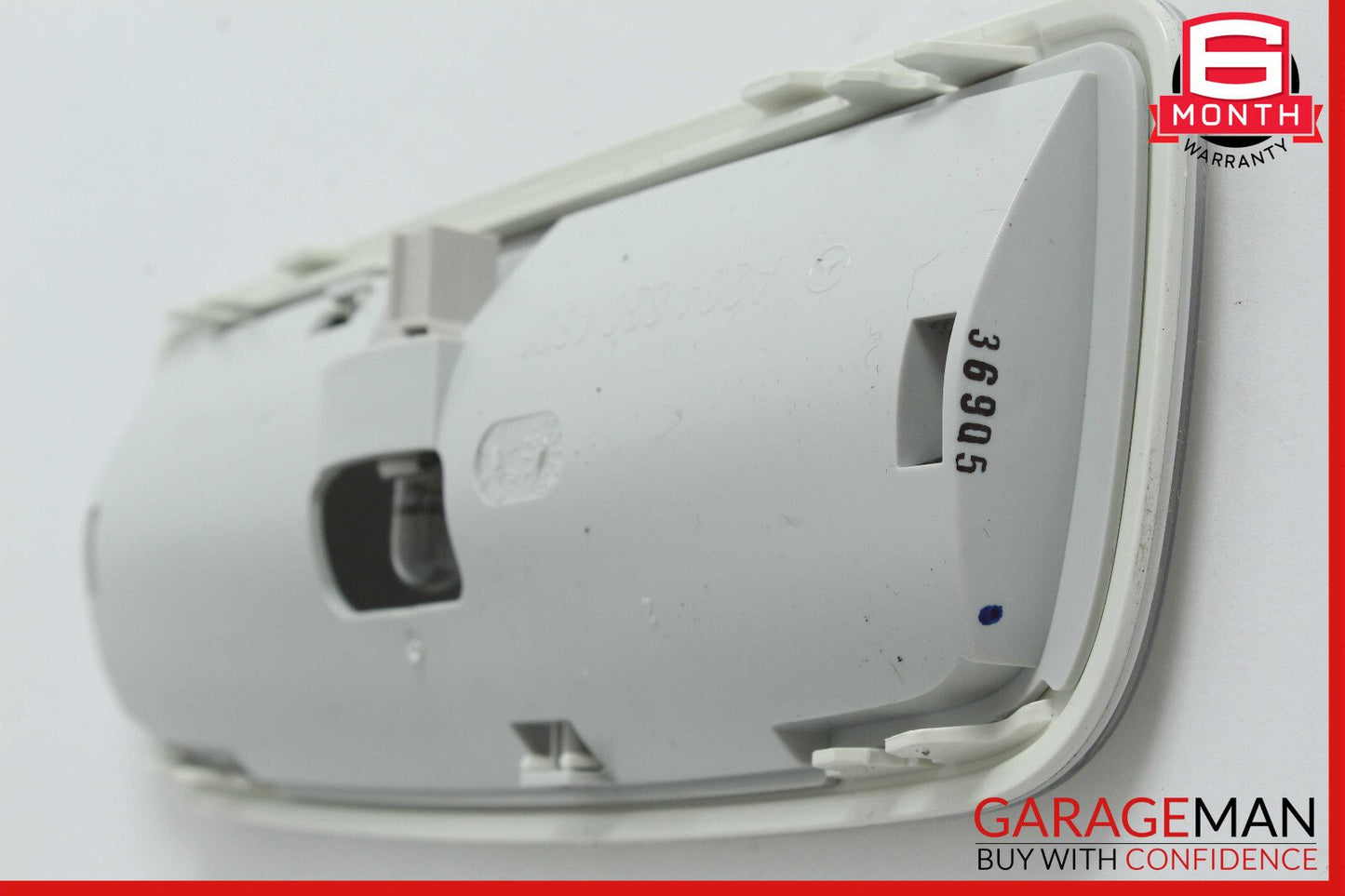 08-17 Mercedes W212 E350 C250 GLK350 Rear Overhead Dome Light Lamp OEM