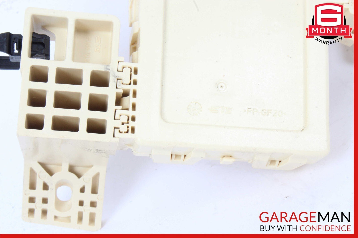 18-21 Kia Stinger Rear Trunk Fuse Relay Junction Box Block 91950-J5222 OEM
