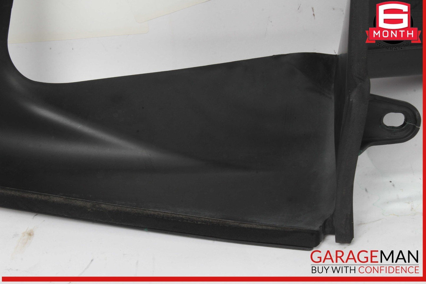 14-18 Maserati Ghibli M157 Front Left Side Intercooler Duct Shroud 670004140 OEM