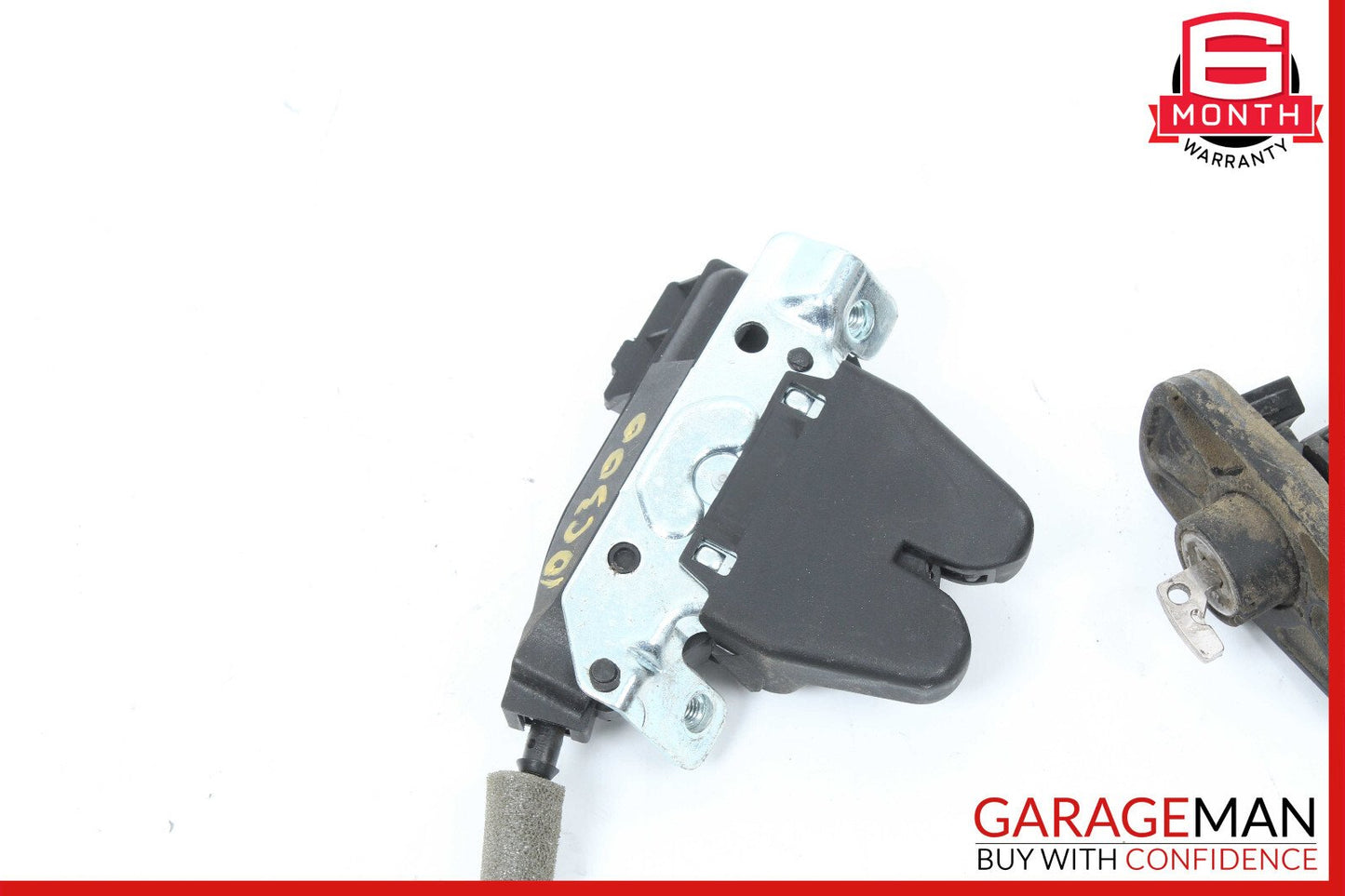 08-17 Mercedes W204 C300 E550 Trunk Lid Latch Lock Actuator w/ Key OEM