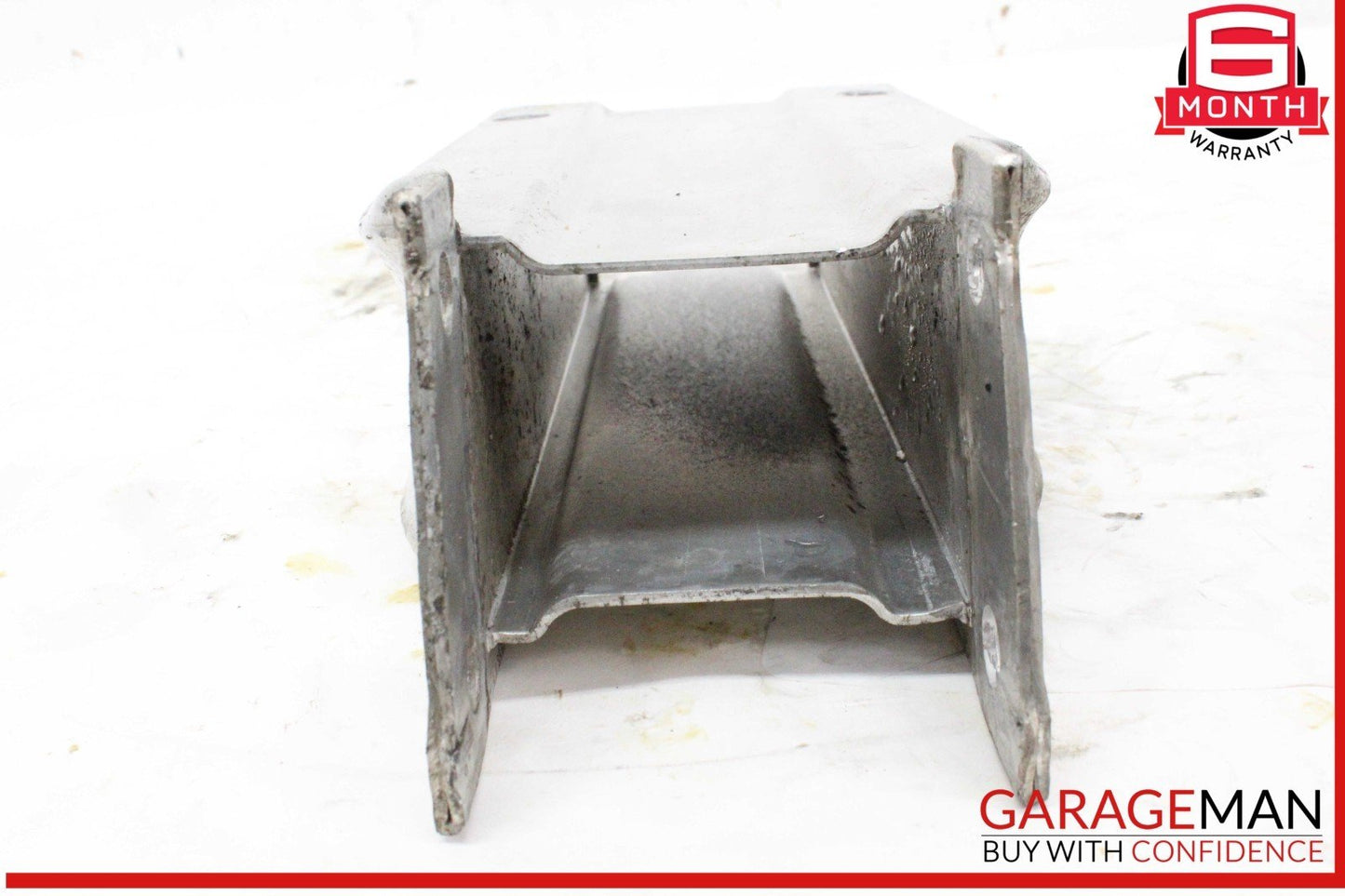 08-14 Mercedes W204 C250 CGI Front Right Bumper Reinforcement Impact Bar Bracket