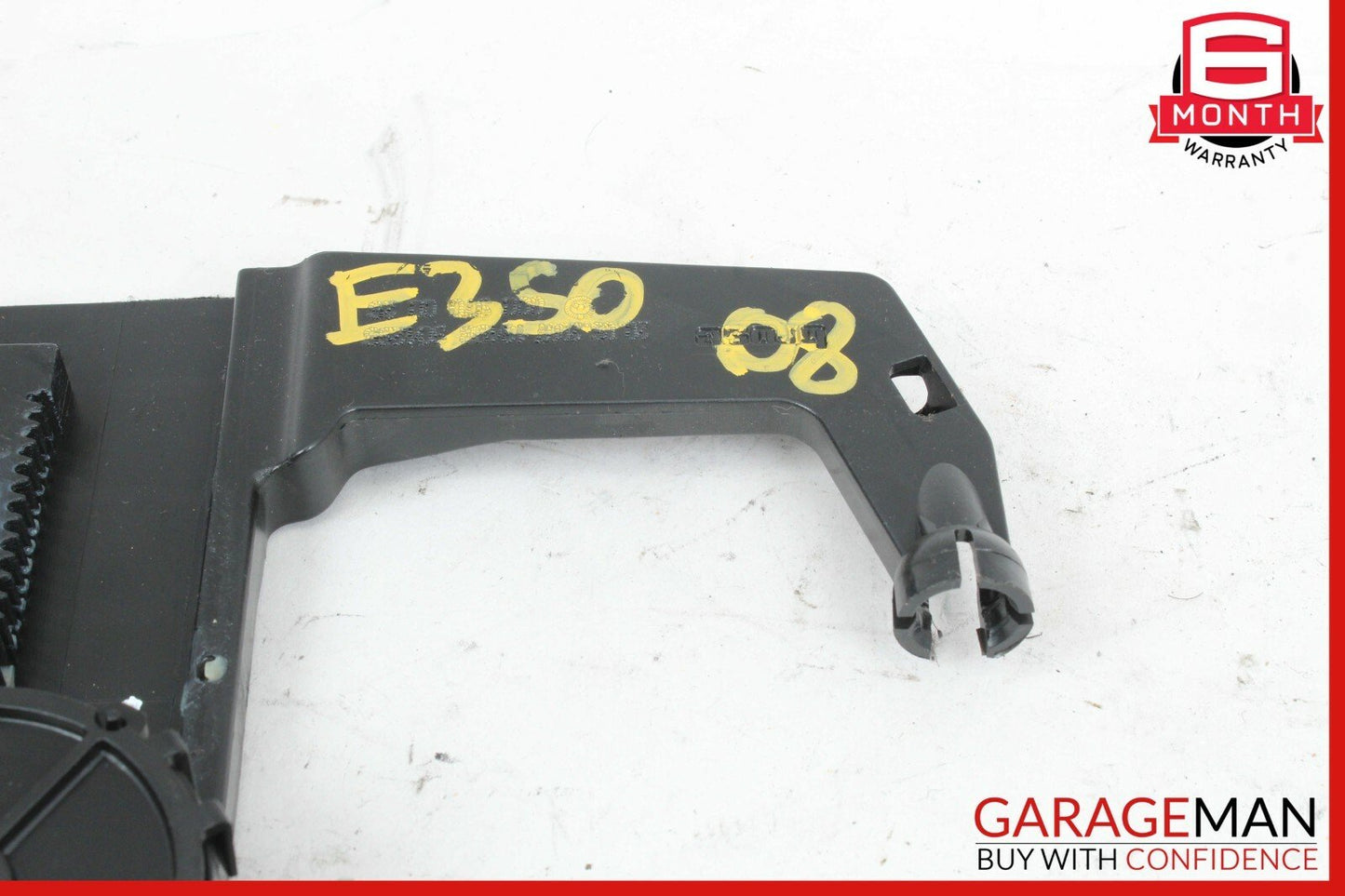 06-11 Mercedes W211 E350 CLS500 Front Left / Right Seat Headrest Adjust Motor