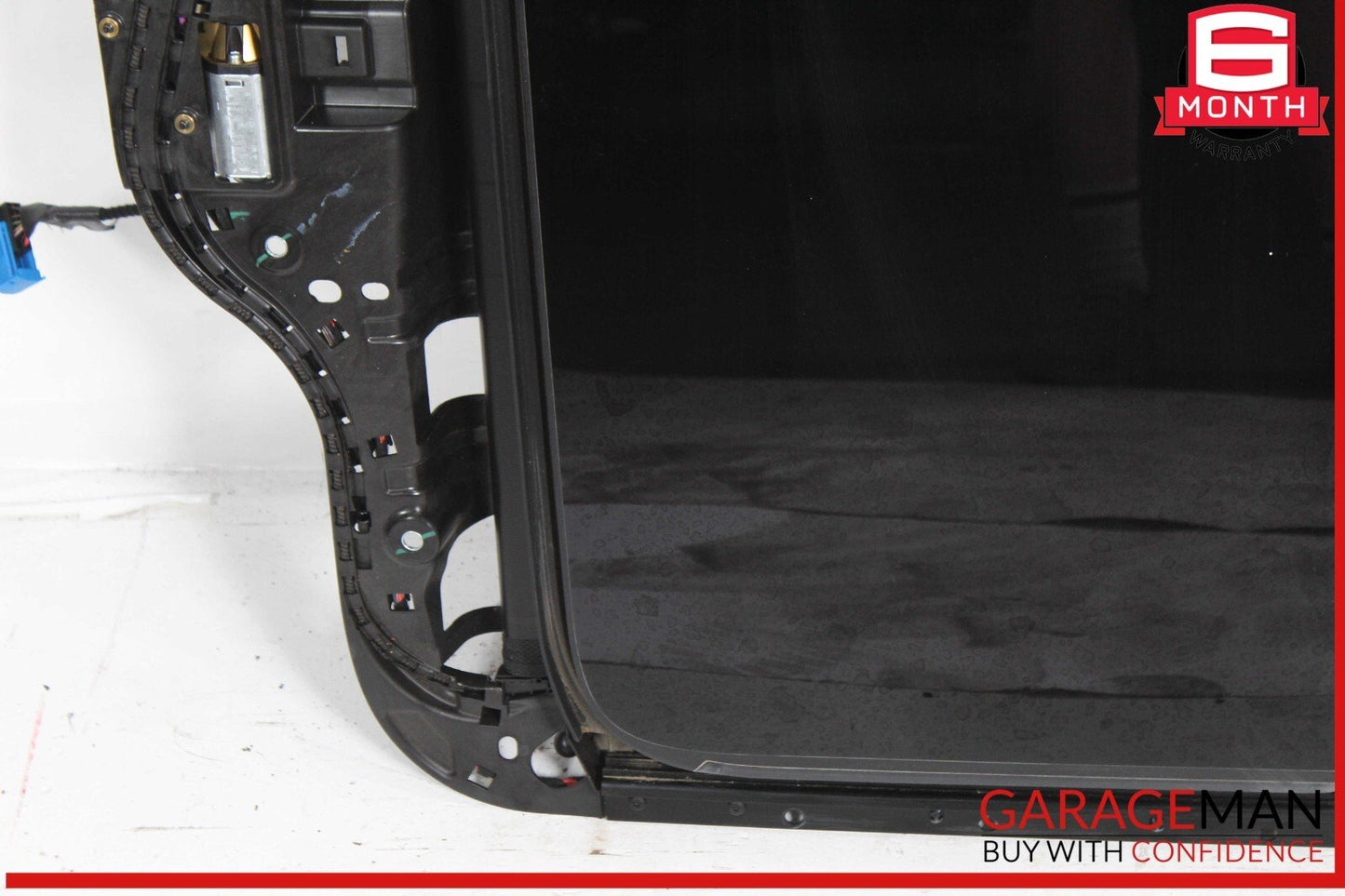 17-22 Maserati Levante M161 Panoramic Pano Sunroof Sun Shade Roof Glass OEM