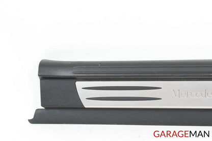05-08 MERCEDES R171 SLK280 FRONT RIGHT PASSENGER DOOR STEP SILL SCUFF PLATE OEM