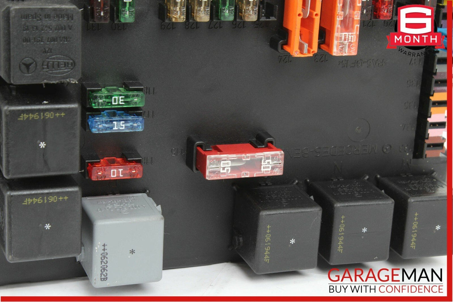 07-13 Mercedes W221 S550 CL550 Rear Trunk SAM Fuse Box Relay Block Assembly