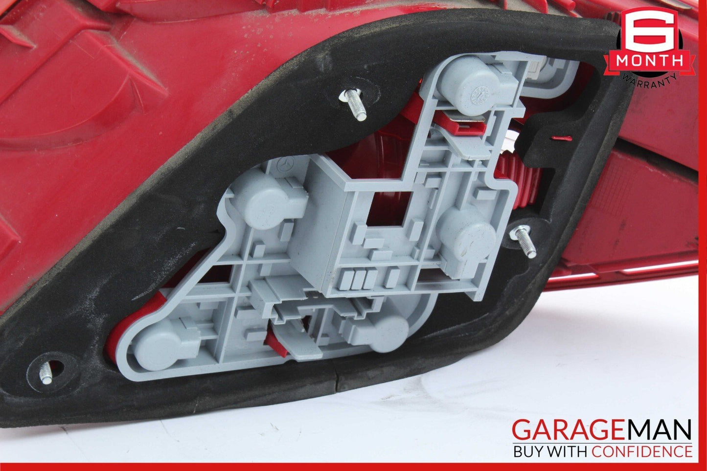 08-11 Mercedes W204 C250 C300 C350 Rear Left Side Taillight Tail Light Lamp OEM
