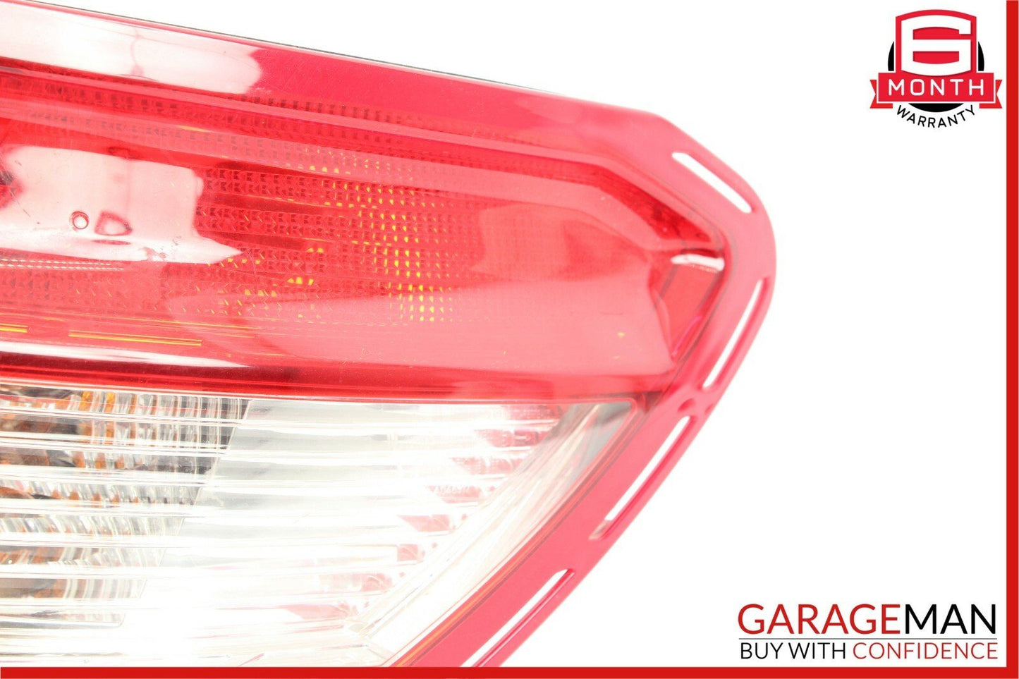 08-11 Mercedes W204 C300 Taillight Tail Light Lamp Right Passenger Side OEM