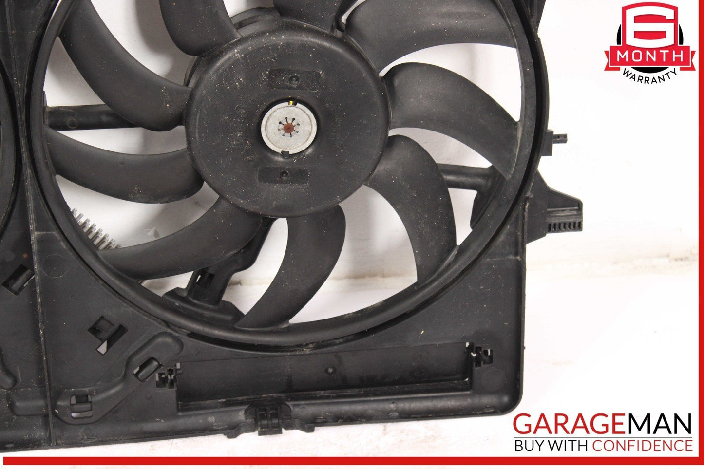 09-16 Audi A5 A4 Q5 2.0L Engine Motor Cooling Radiator Fan Motor 8K0121003P OEM