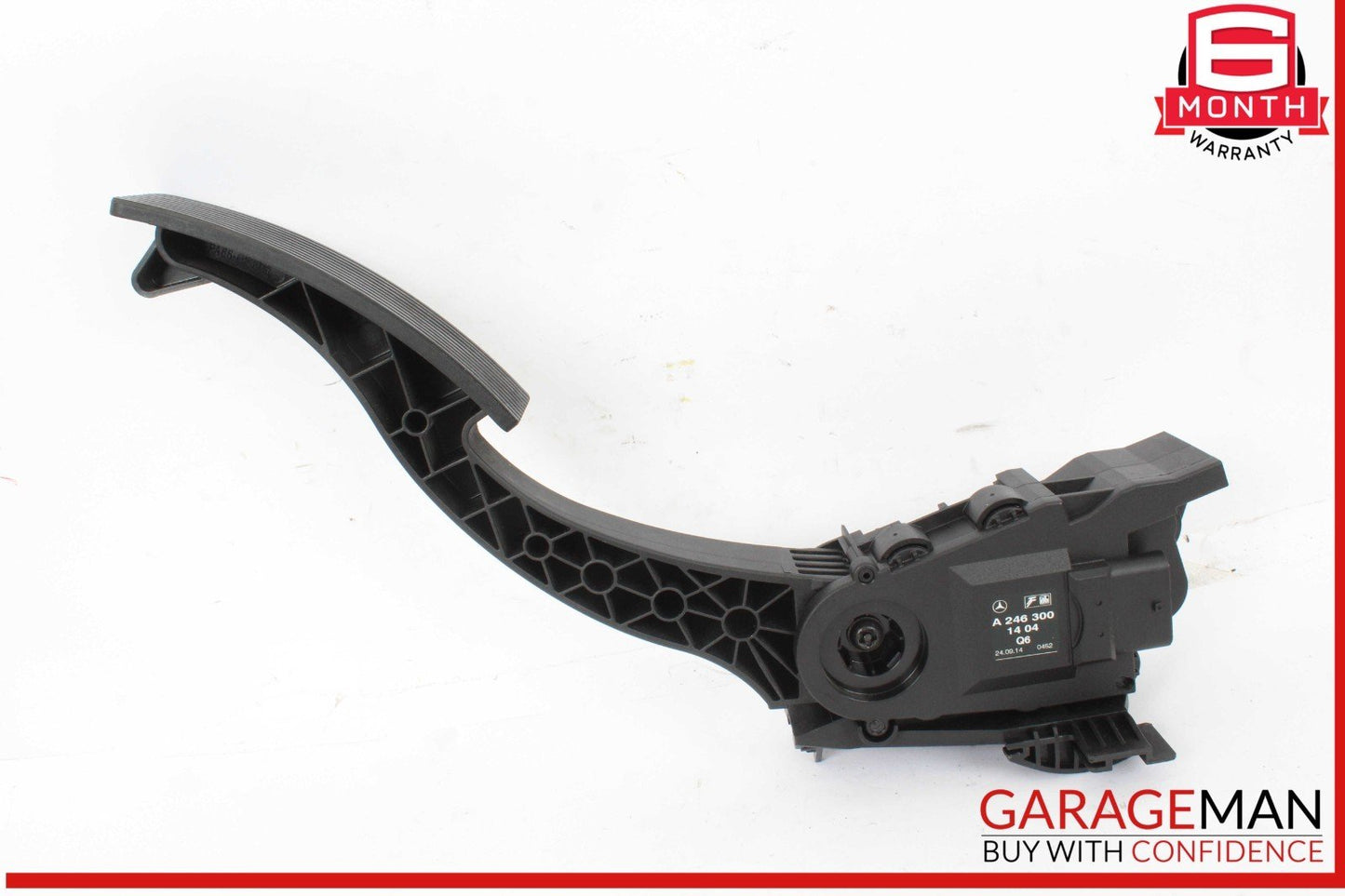 14-19 Mercedes W117 CLA250 GLA250 Throttle Accelerator Gas Pedal w/ Sensor OEM