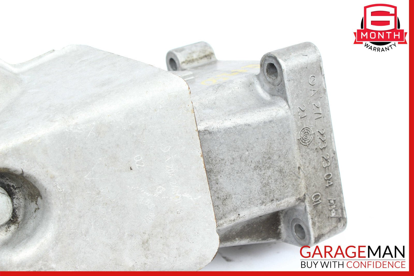 12-15 Mercedes W204 C250 Engine Motor Bracket Mount Right Side OEM