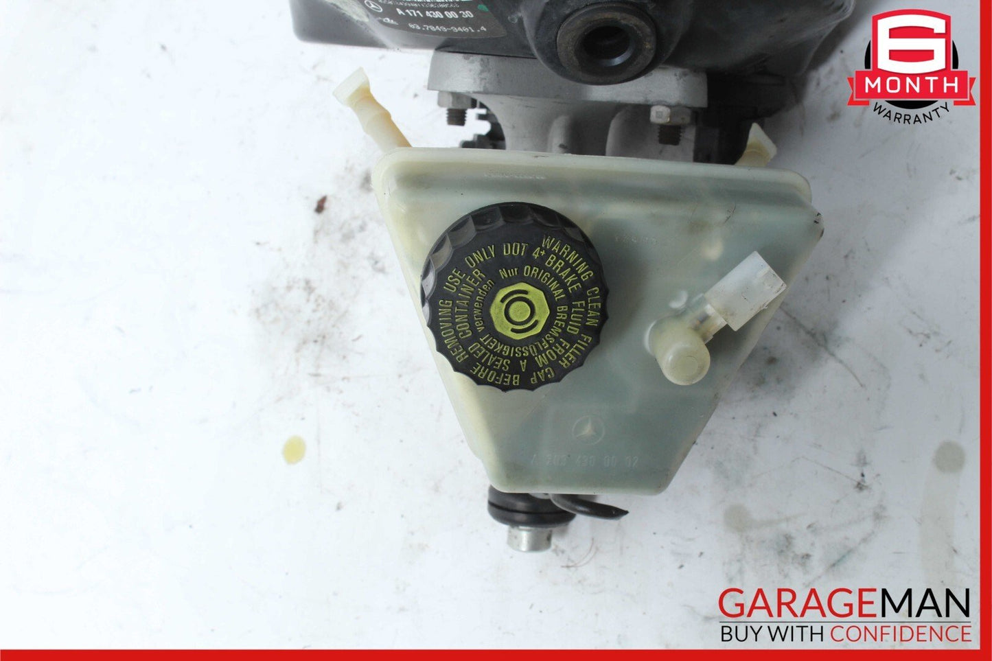 05-11 Mercedes R171 SLK280 SLK350 Power Brake Booster Master Cylinder Reservoir