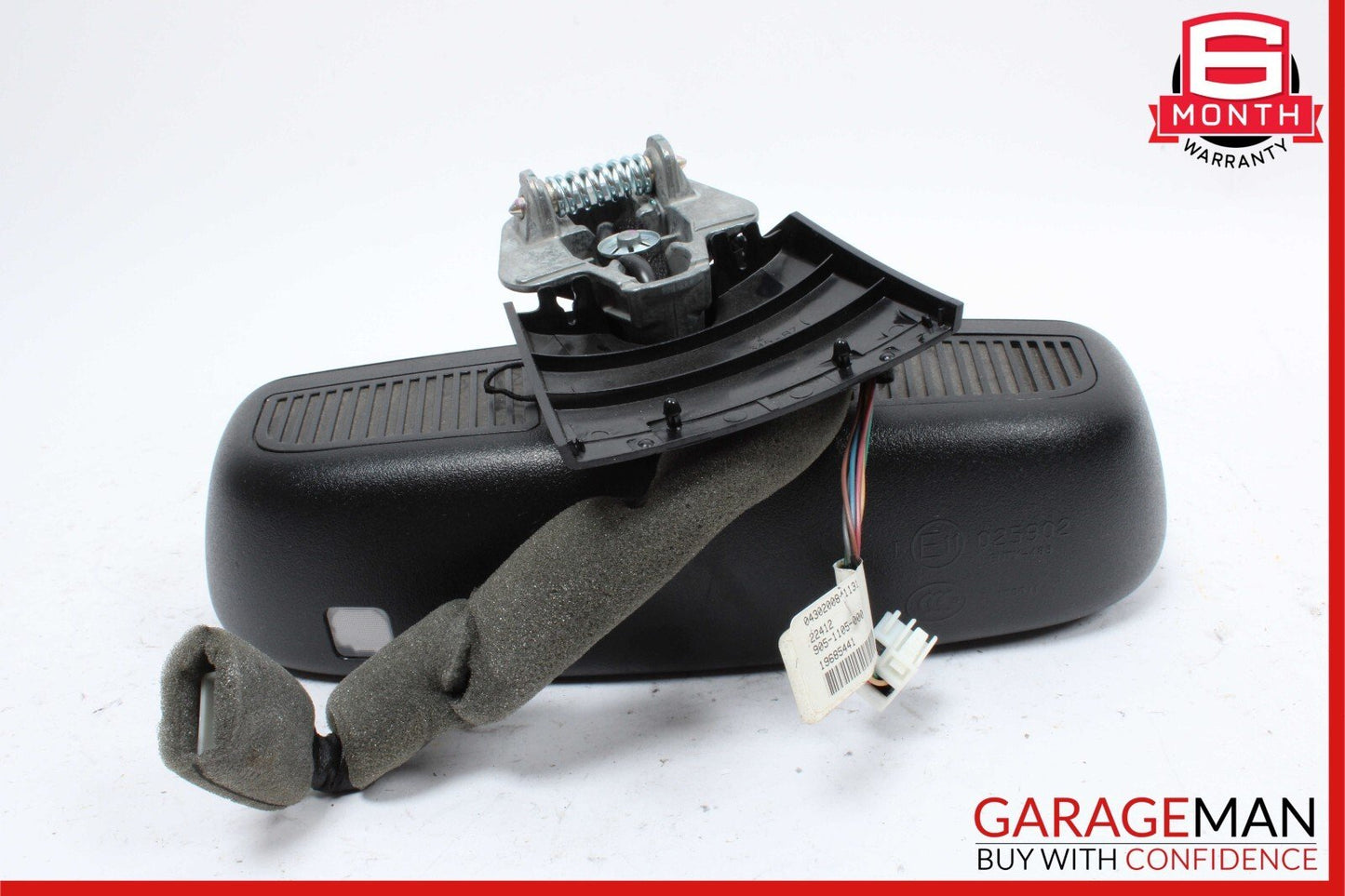 08-11 Mercedes W204 C300 C350 C63 Front Top Upper Rear View Mirror Cover Assy