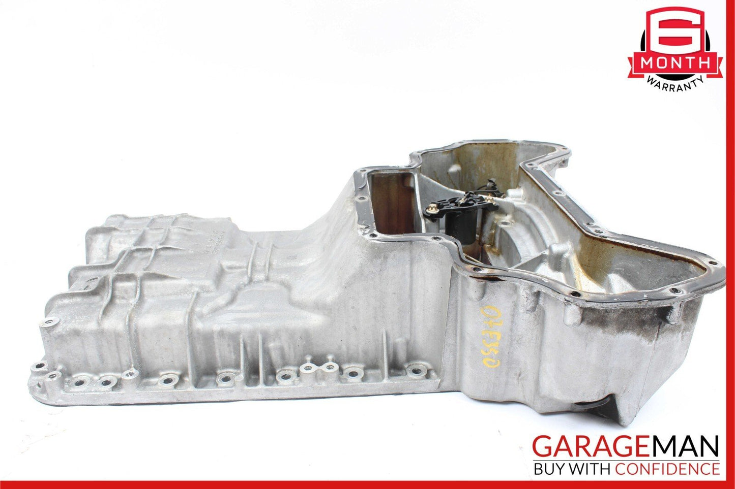 05-11 Mercedes E350 C230 CLK350 Engine Upper Oil Sump Baffle Pan 2720142102