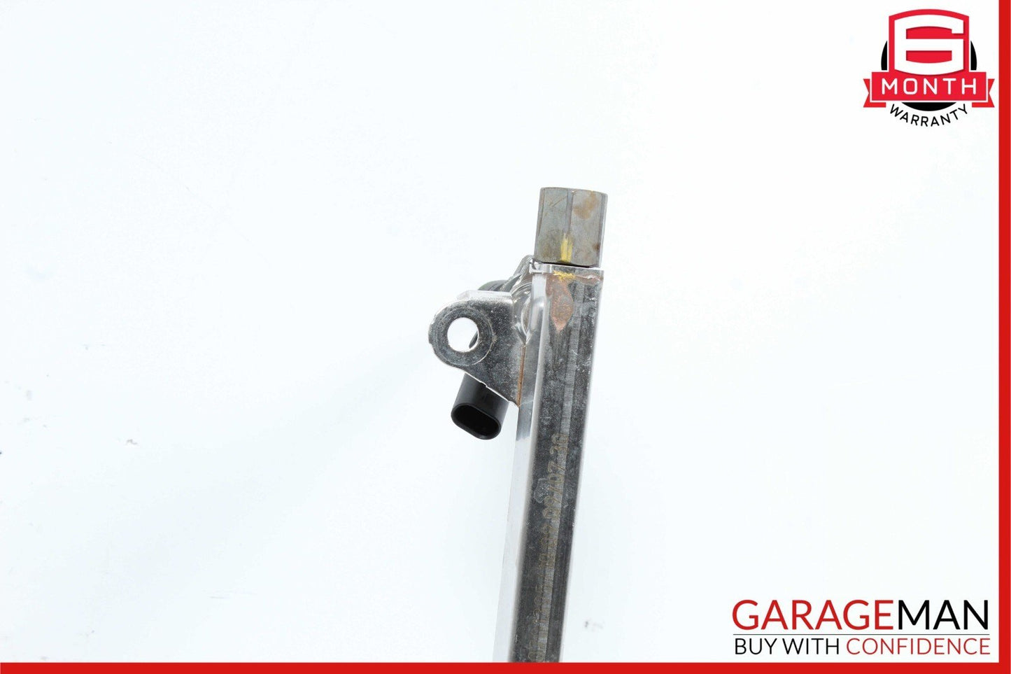 06-11 Mercedes W212 E350 C350 R350 Fuel Injection Rail Line w/ Injectors OEM