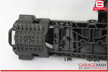 14-19 Mercedes W117 CLA250 Front Left Side Exterior Door Handle Keyless Go OEM