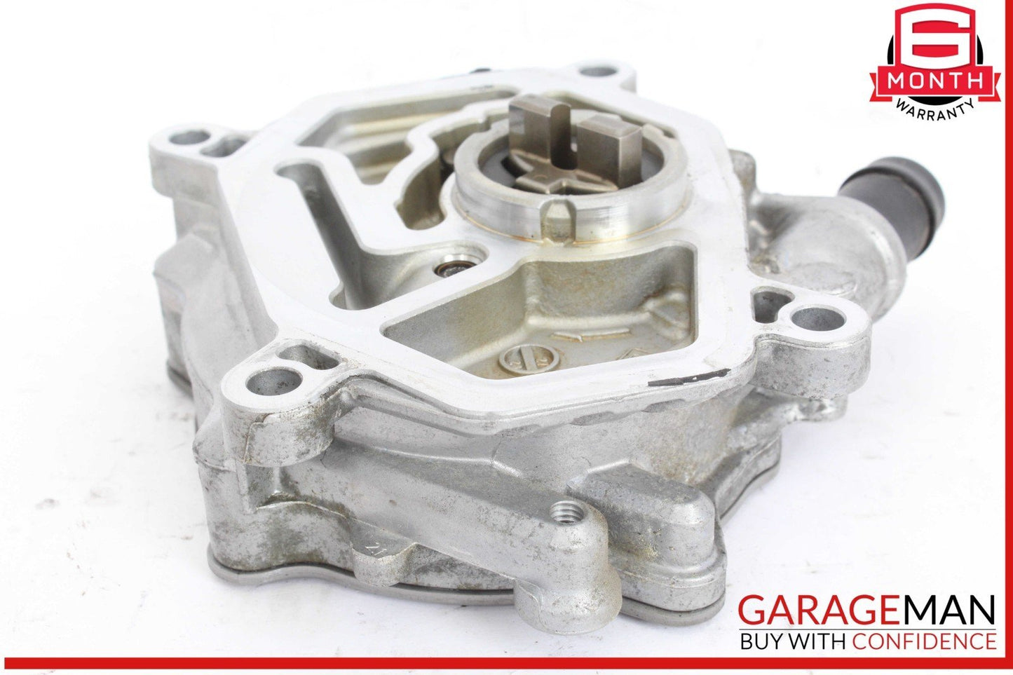 15-20 Mercedes W205 C300 SLC300 M274 Engine Vacuum Pump 2701800901 OEM