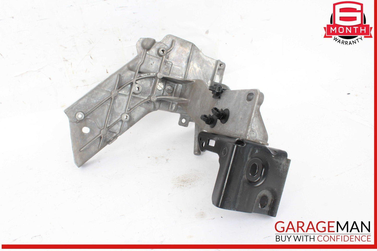 18-20 Mercedes X253 GLC350e Front Right Passenger Side Radiator Support Bracket