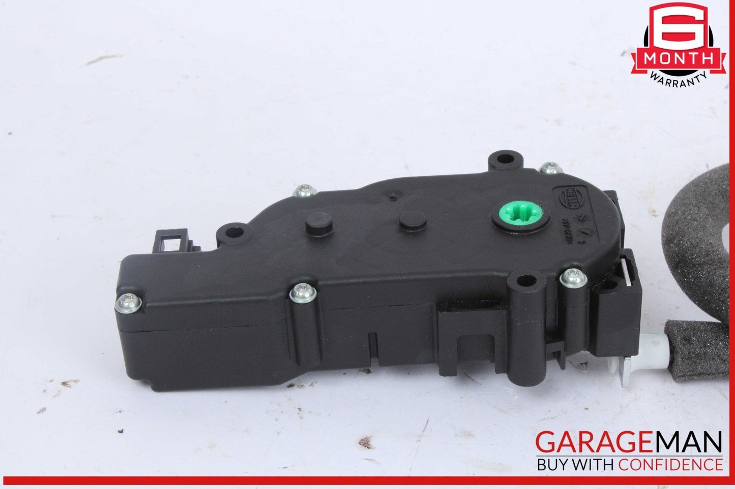 10-18 Mercedes W205 C300 Trunk Lid Power Closing Motor 2047500060 OEM