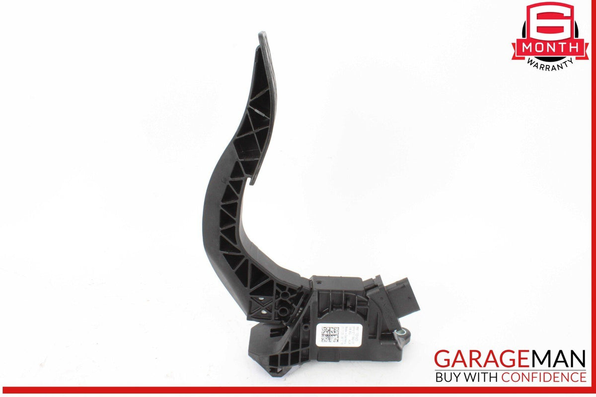 17-24 Audi A4 Gas Pedal Accelerator Throttle 8W1723523 OEM