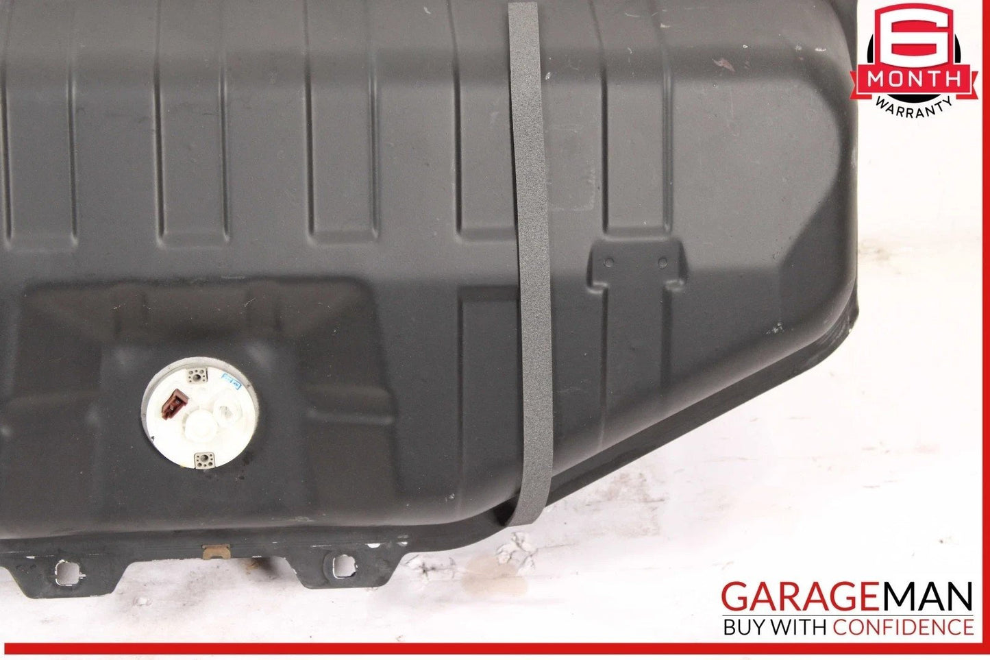 98-02 Mercedes W210 E320 Fuel Gas Tank Reservoir Assembly OEM