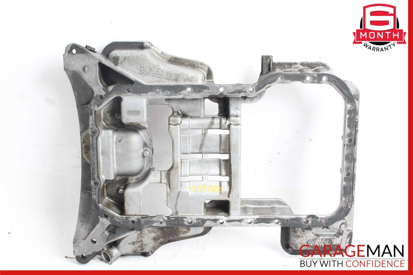 01-05 Mercedes W203 C320 CLK320 C32 AMG Engine Upper Oil Pan 1120141402 OEM